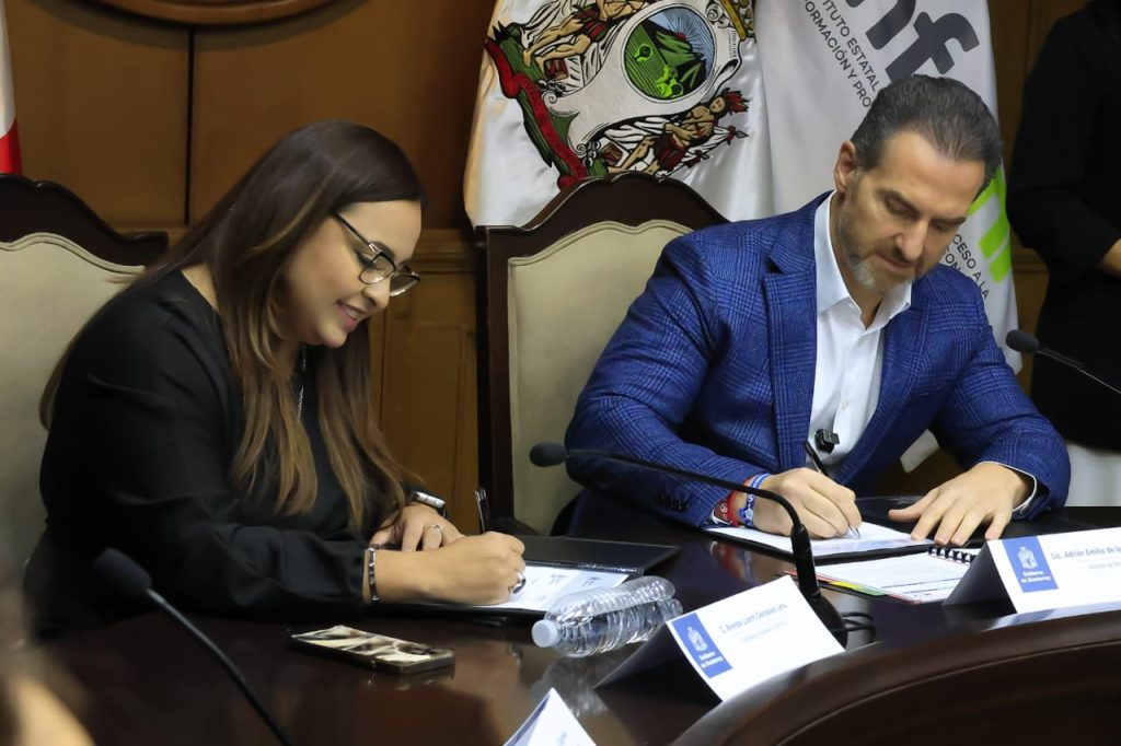 Firma Convenio Transparencia Monterrey  Infonl | Tu Colonia Nuevo León