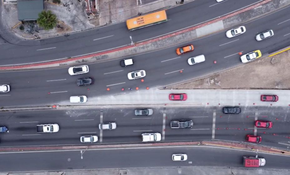 Reversible En Leones Hasta Cumbres Madeira - Adelante Mty Carril-contraflujo-en-paseo-de-los-leones-se-extiende-4-km-hasta-tener-salida-en-monte-everest