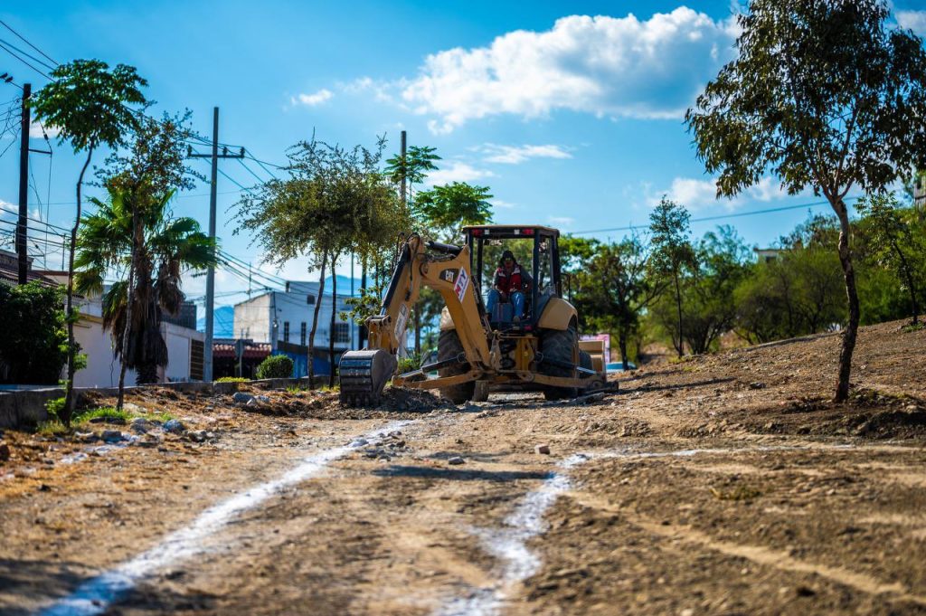 Obra-pública-y-operativos-integrales-en-parque-genaro-vázquez