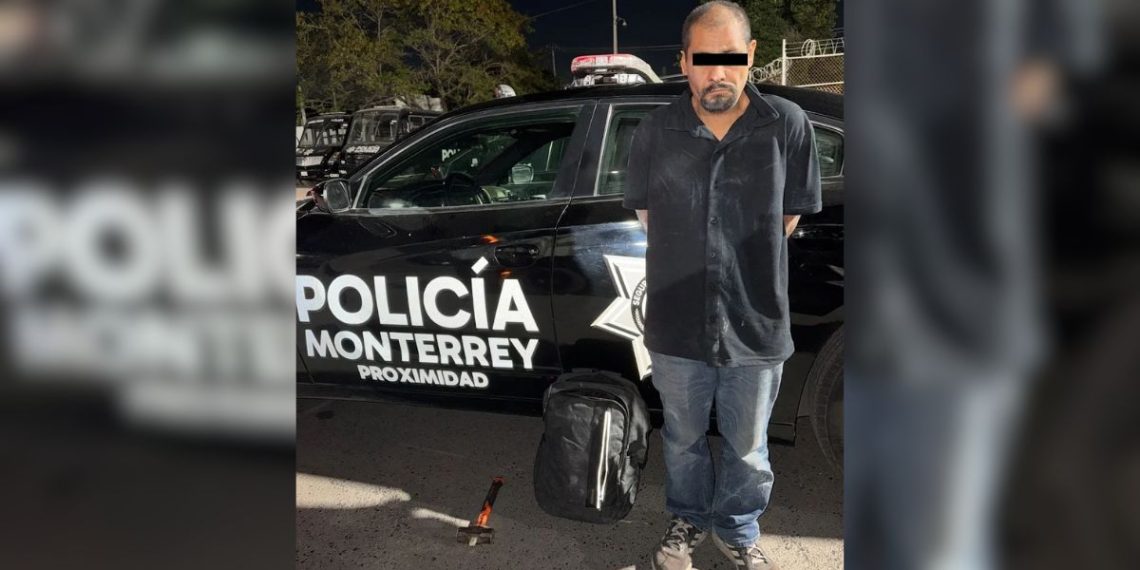 Robo-con-boquete-vincula-a-hombre-por-asalto-a-tienda-comercial - Adelante Mty