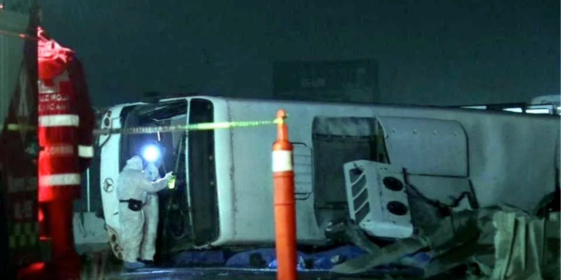 Volcadura De Camión - Adelante Mty Volcadura-de-camión-ruta-611-carretera-miguel-alemán-apodaca - Adelante Mty