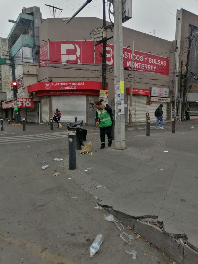 Toneladas-de-basura-centro-de-monterrey